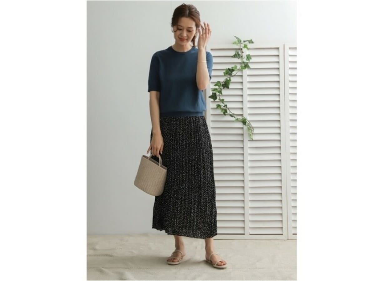 【OKコーデ】ロングスカート＆フラットシューズでもきれいめな印象が作れます