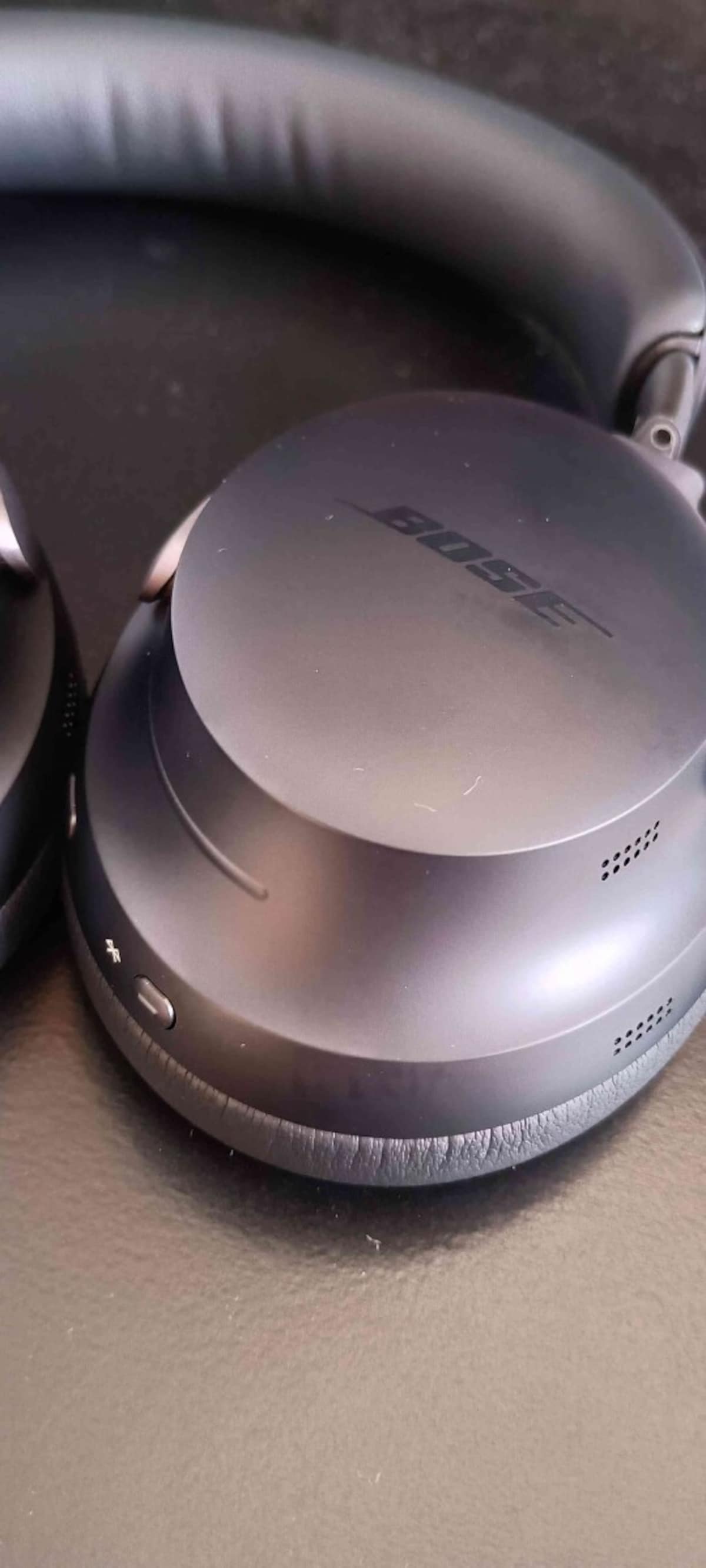 BOSEのワイヤレスヘッドホン「QuietComfort Ultra Headphones」は騒音対策にも◎！