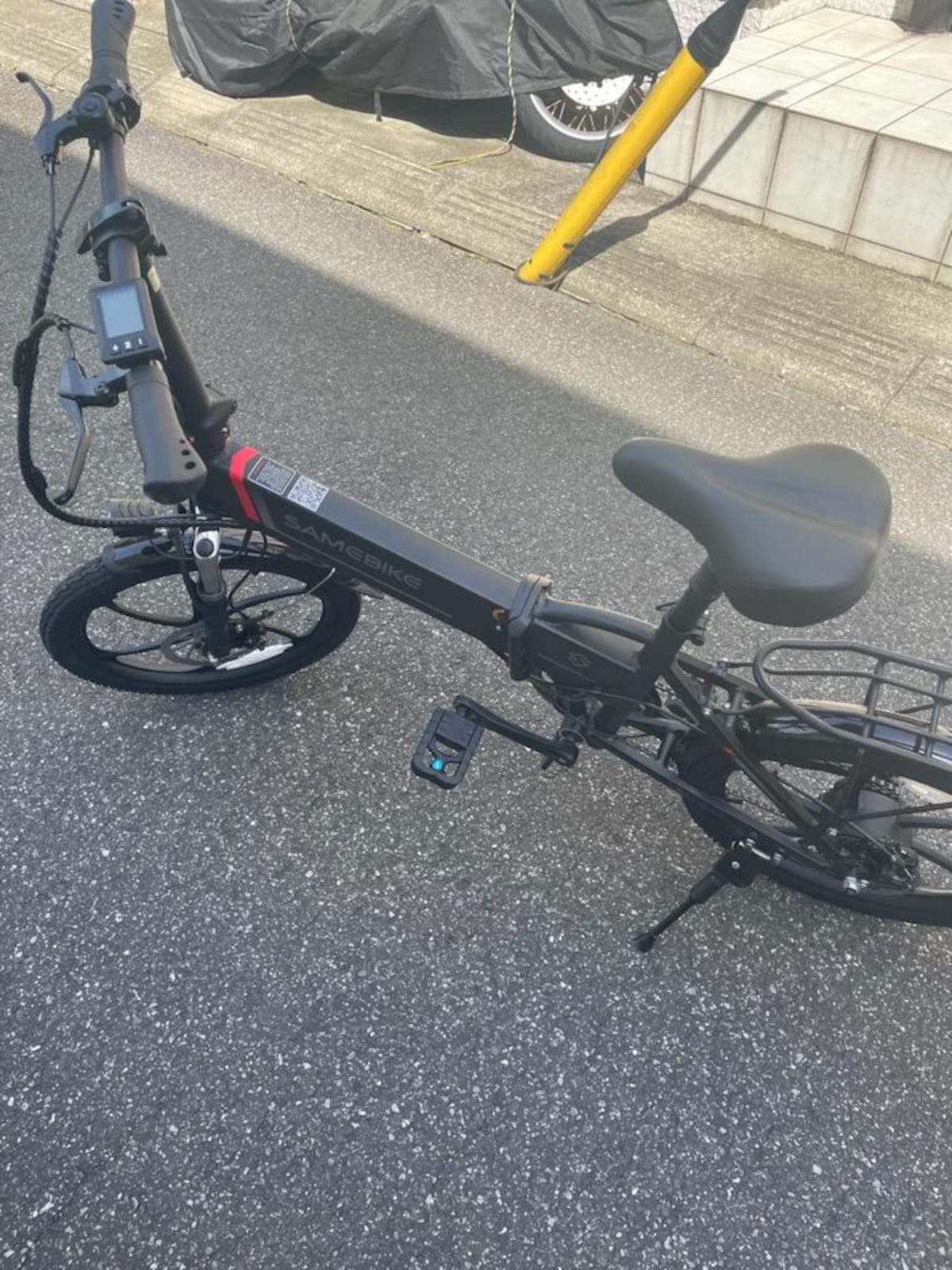 SAMEBIKEの「20インチ折りたたみ電動アシスト自転車」はスタイリッシュなデザインが魅力