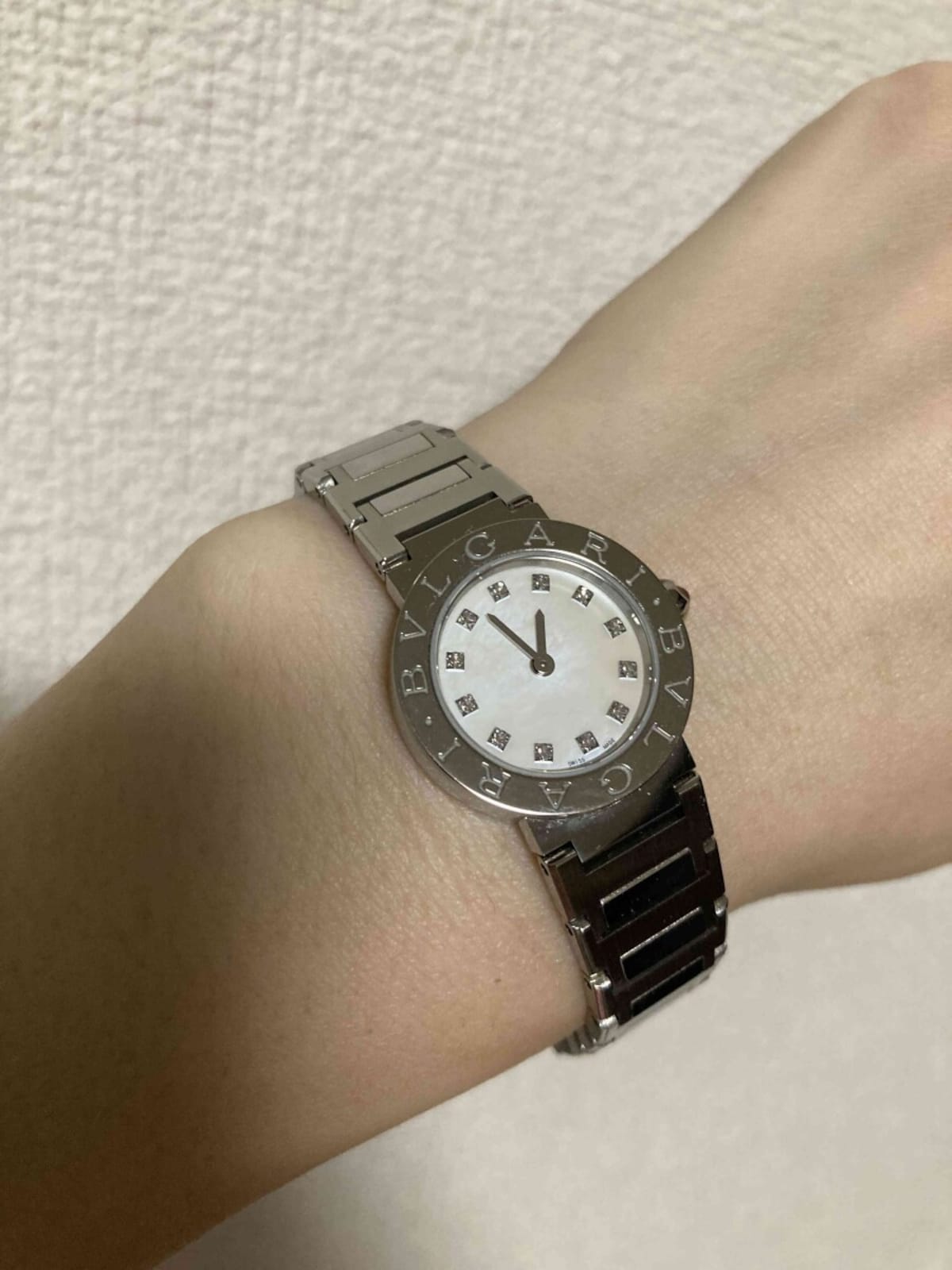 「ブルガリ・ブルガリ レディ ウォッチ」はどのシチュエーションでも使える上品なデザイン