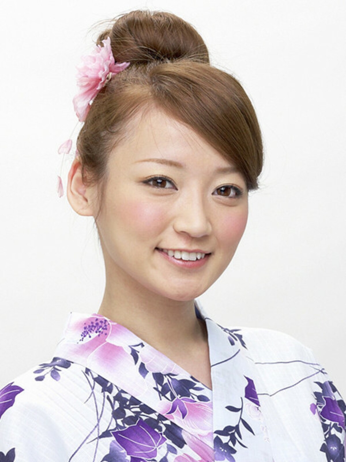 ロング浴衣・大人可愛いおだんごの髪型