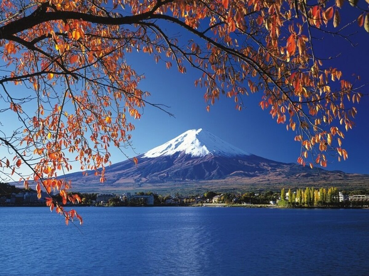 10月の旧暦・和風月名は「神無月」（かんなづき／かみなしづき）