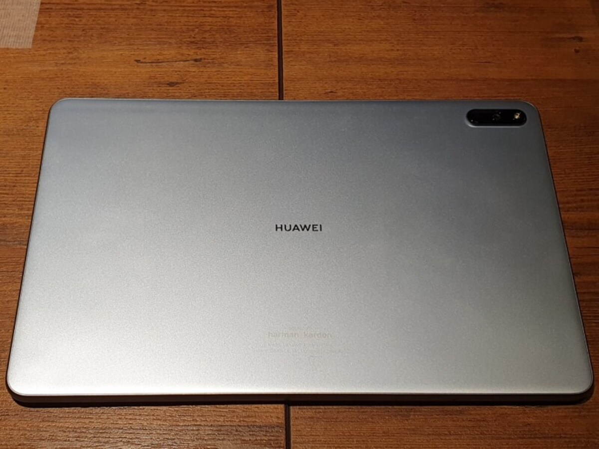 Mate Pad 11の背面カメラ