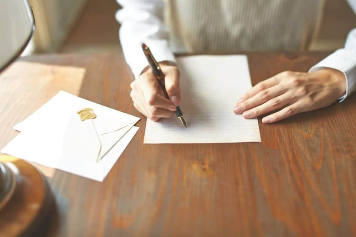 「三寒四温」は、手紙などで時候の挨拶として用いるのが一般的