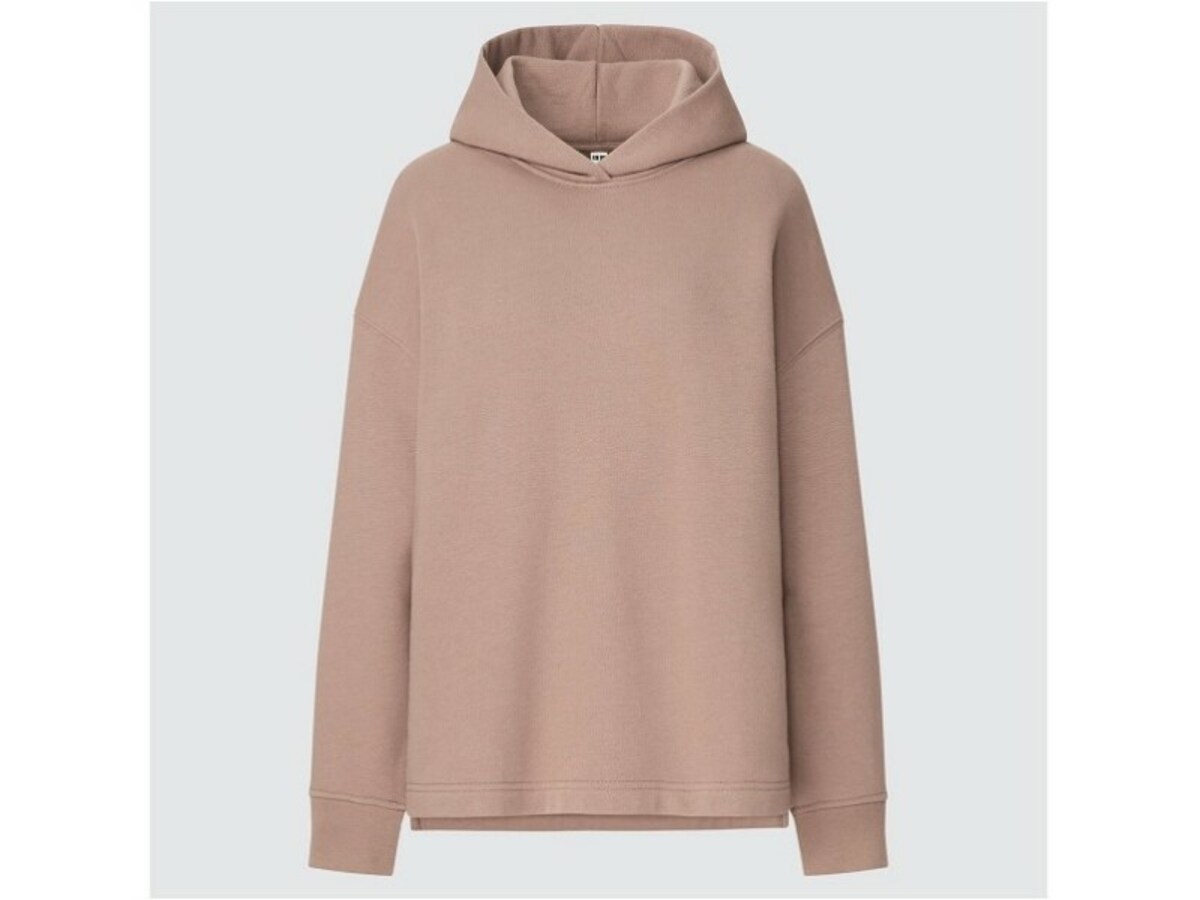ユニクロ　スウェットスリットプルパーカ　2990円（税込）