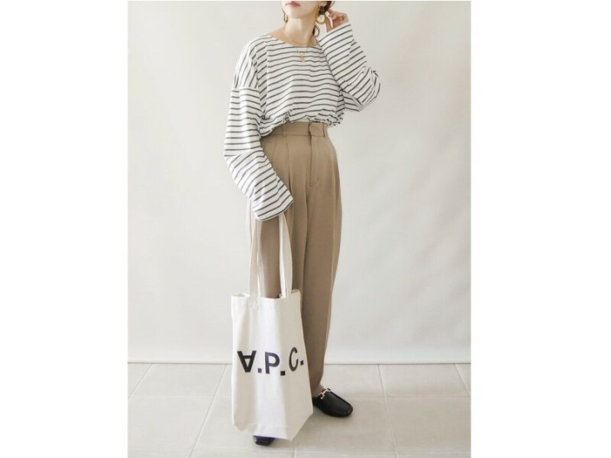 大人の女性が履きたいチノパンツがなんと1990円！　出典：WEAR