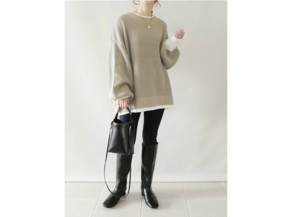 【OKコーデ】トップスがゆったりならボトムスは細めに、などのメリハリは重要　出典：WEAR