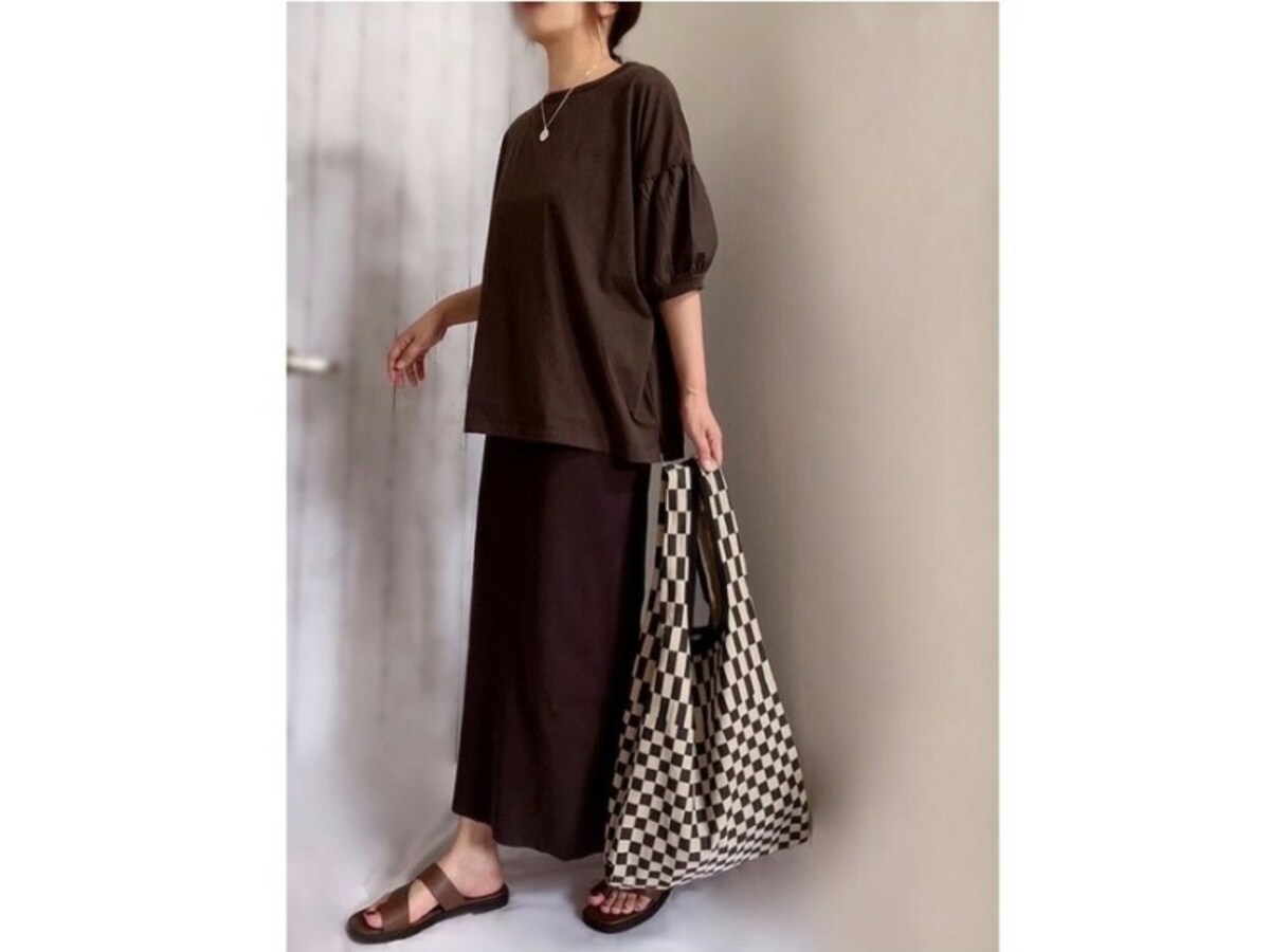 程よいゆとりがおしゃれ感にもつながっているデザインは比較的長く着られます　出典：WEAR