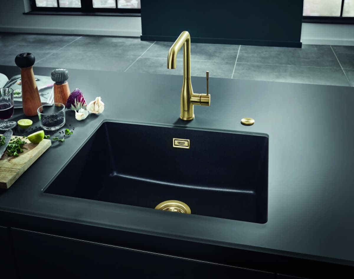 GROHE ESSENCE　ブラッシュドクールサンライズ