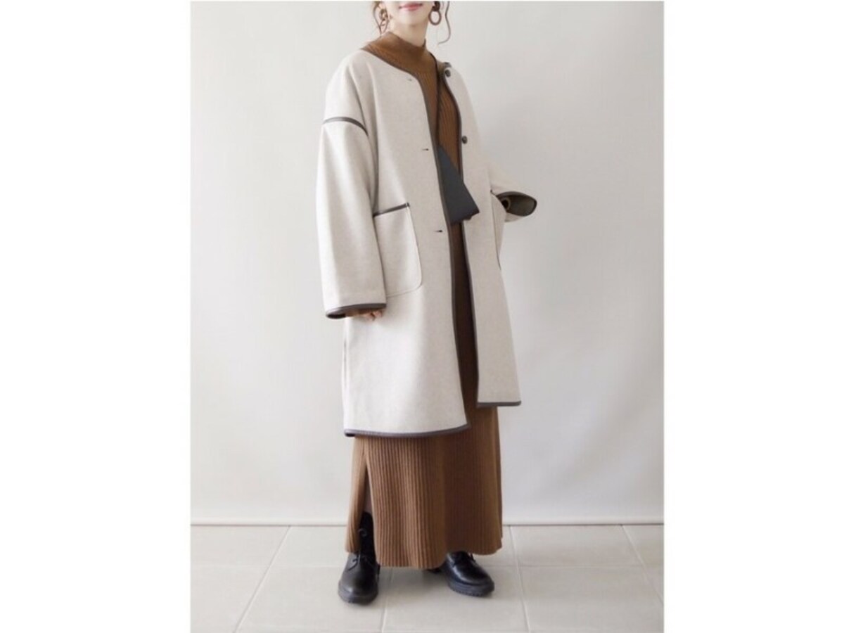 ダークカラーのレースアップブーツがコーデの引き締め役に　出典：WEAR