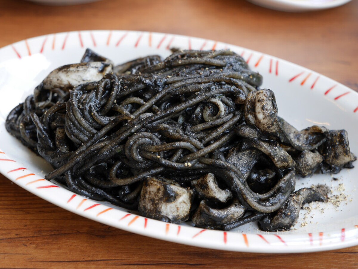 ランチコース「イカ墨のスパゲッティ 黒胡椒風味」（2020年6月20日撮影）
