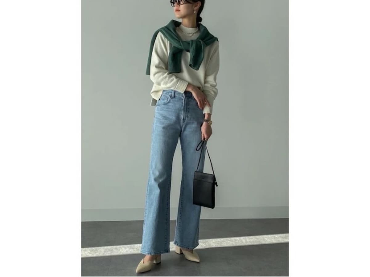デニムを更新すると、コーデ全体の鮮度もアップします　出典：WEAR