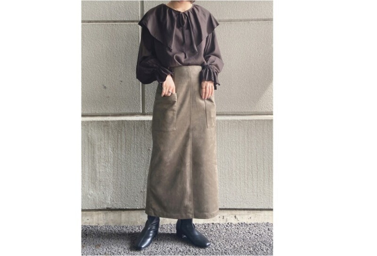 【OKコーデ】トレンドのビックカラーはシックな色で大人っぽく　出典：WEAR