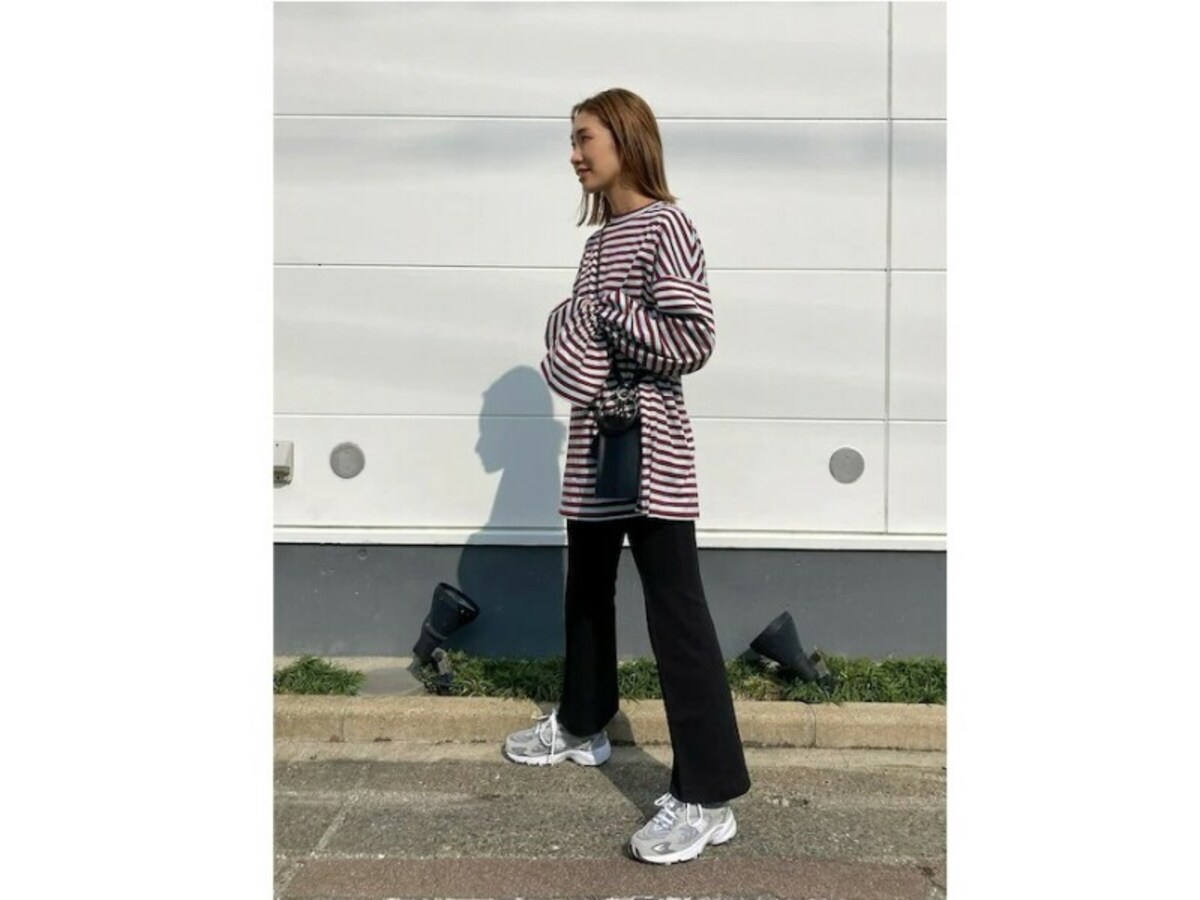 【OKコーデ】ボリュームのあるシューズはボトムス選びに気を付けて　出典：WEAR