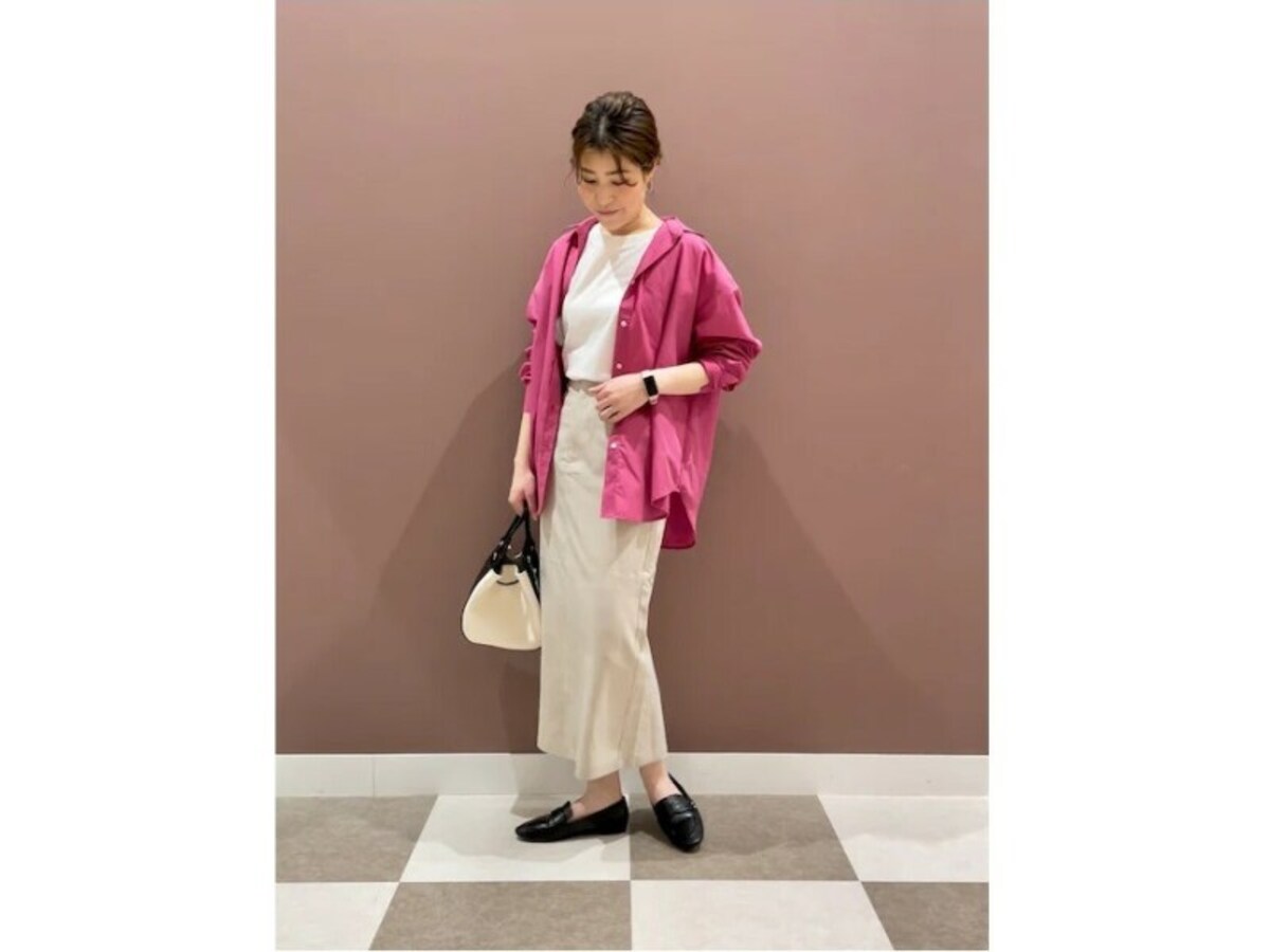 シンプルでベーシックなローファーはヘビロテ間違いなし　出典：WEAR