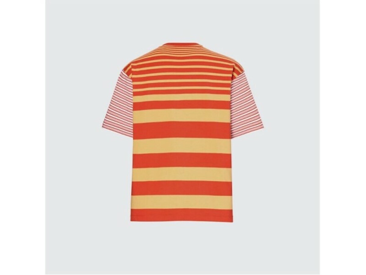 ユニクロ　ボーダークルーネックTシャツ　1990円（税込）