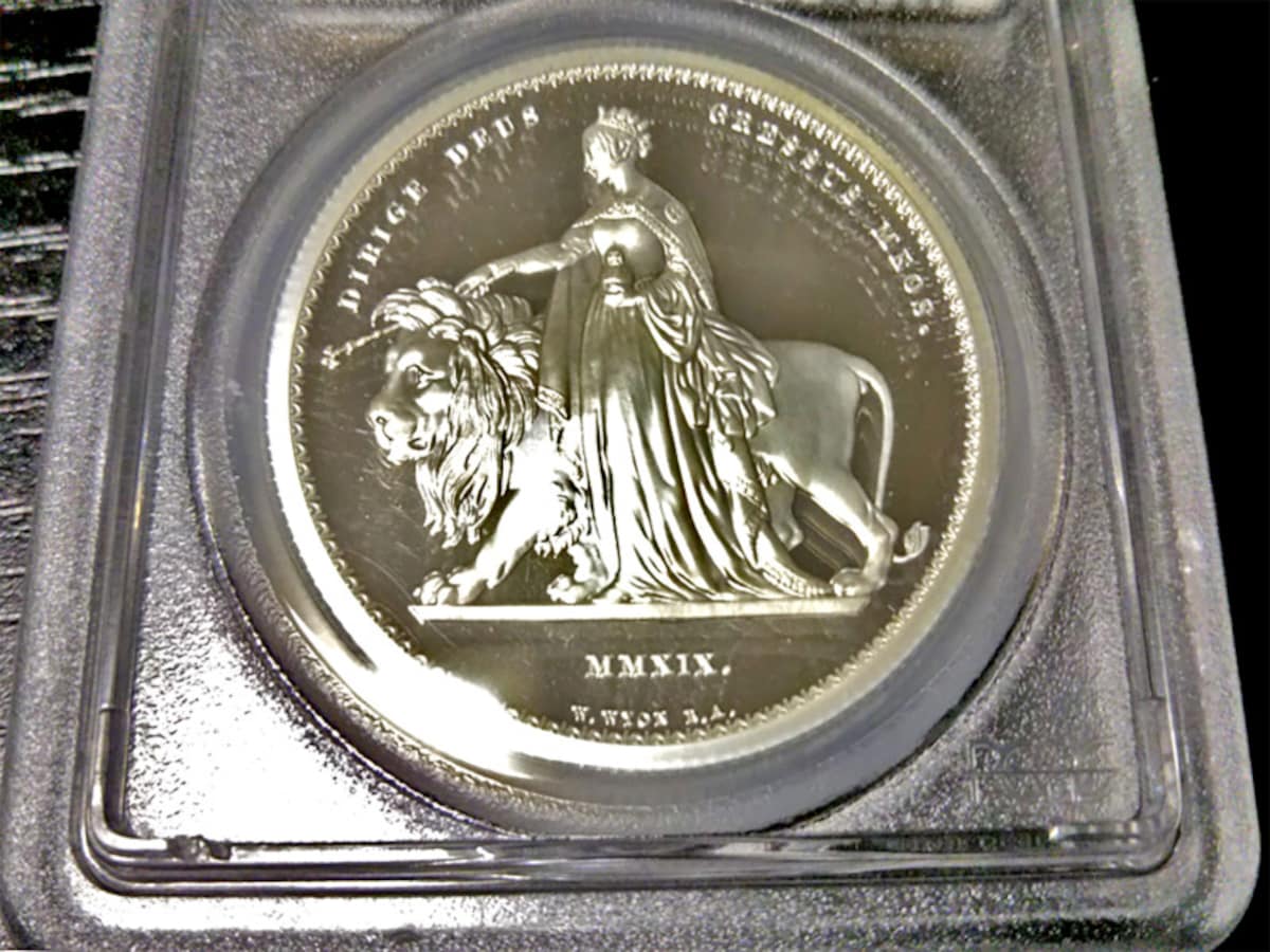 イギリス,モダンコイン,ウナとライオン,テンバガー,ヘリテージオークション,金貨,銀貨,貨幣,日本