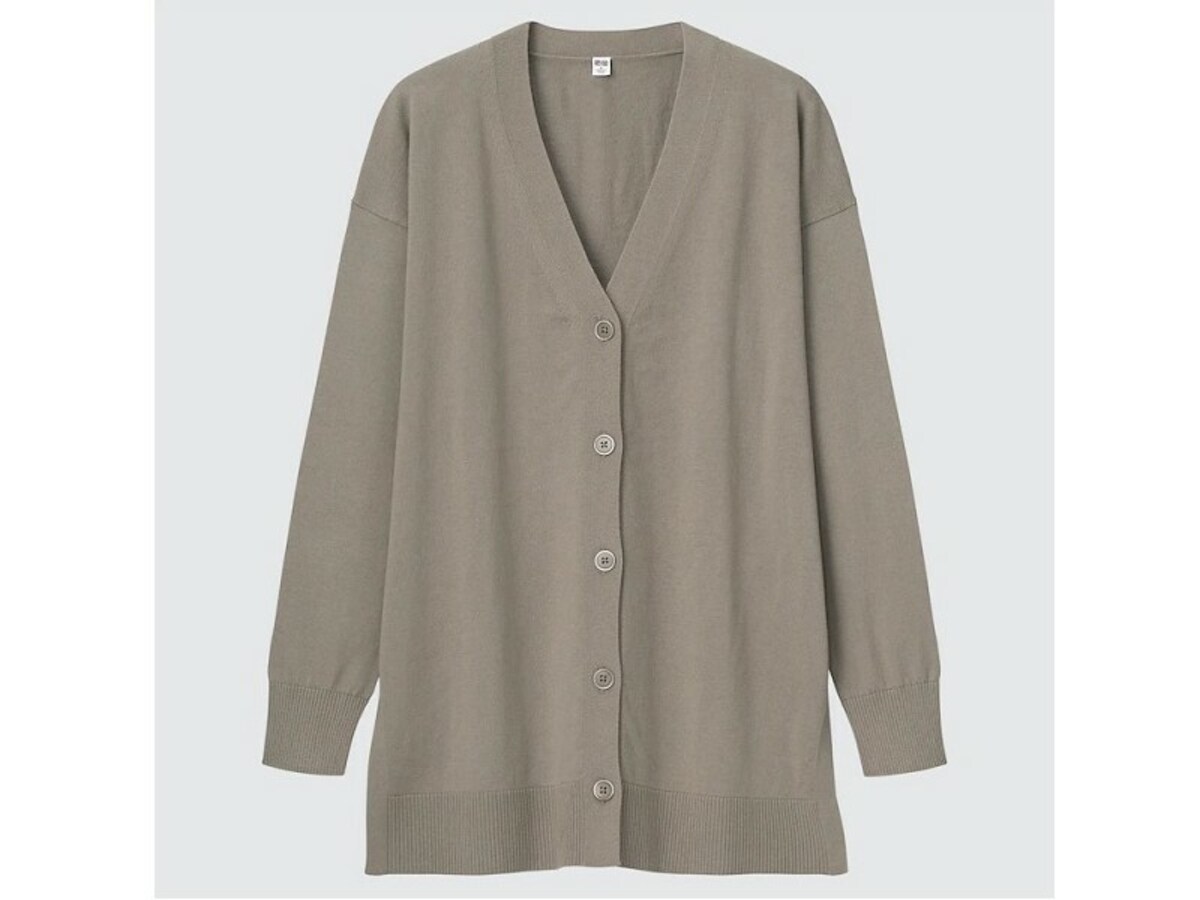 ユニクロ UVカットⅤネックロングカーディガン 2990円(税込)
