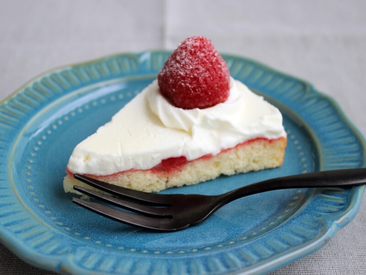 ローソンの冷凍デザート「いちごのショートケーキ」