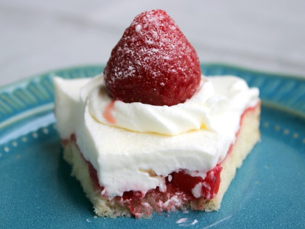 ローソンの冷凍デザート「いちごのショートケーキ」