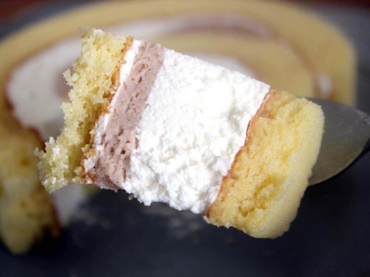 エイジニッタ監修ロールケーキマロン