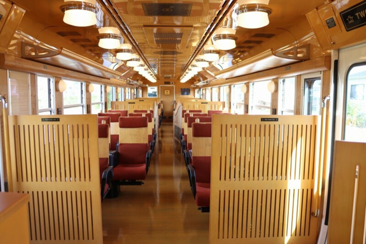 1号車の車内