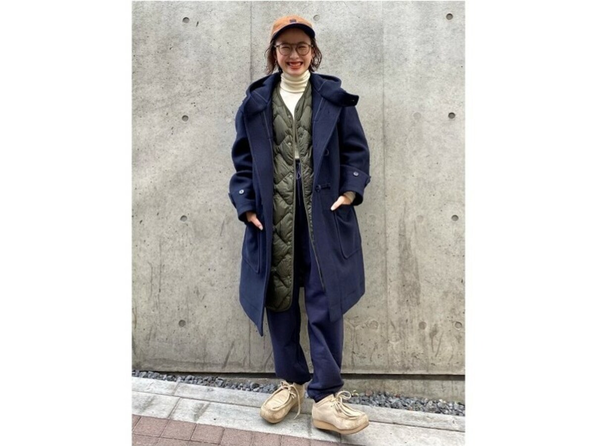ロングベストは一枚でもコートのインナーにもなって便利　出典：StyleHint