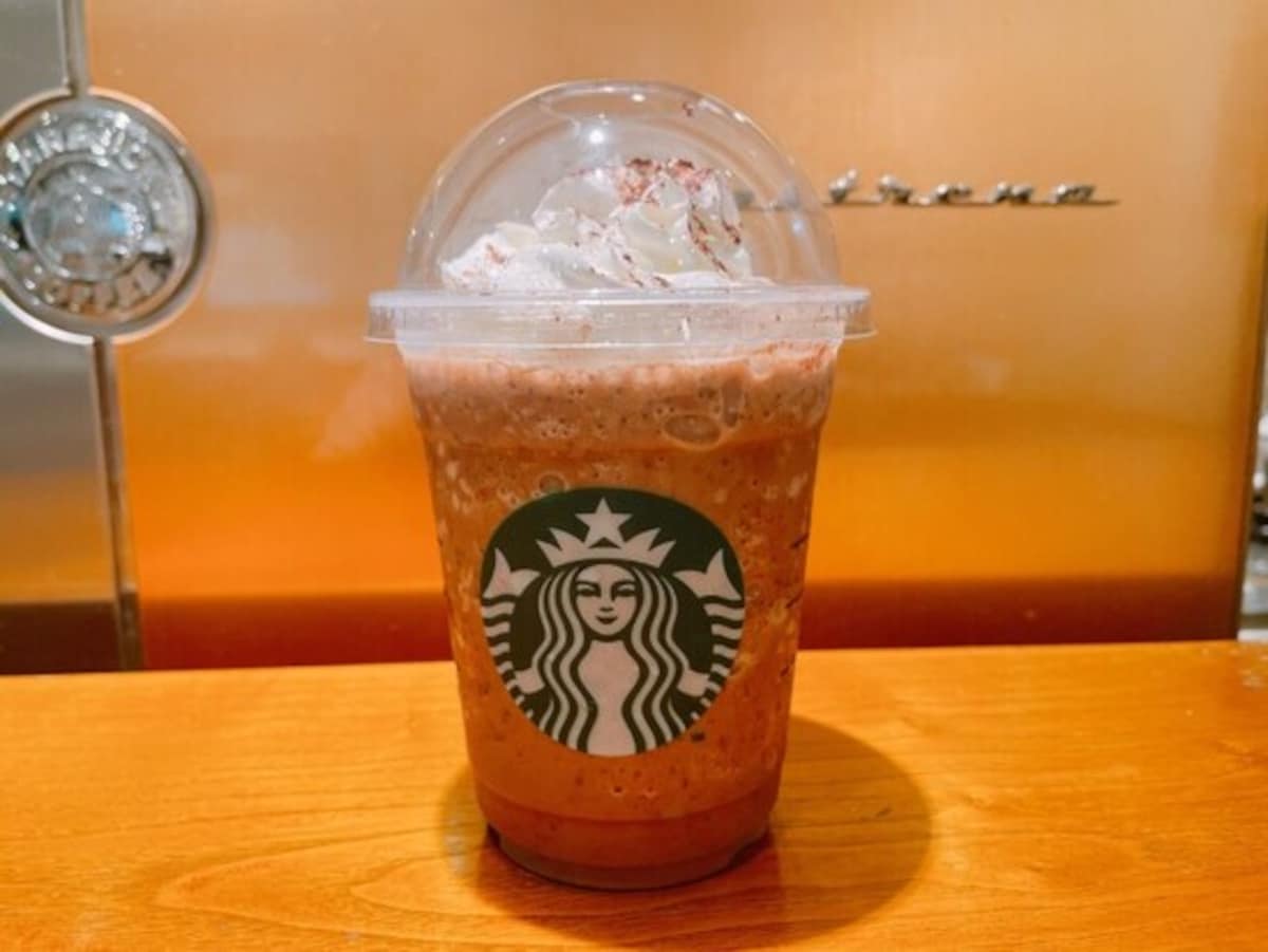 スタバの「ダーク モカ チップ フラペチーノ」