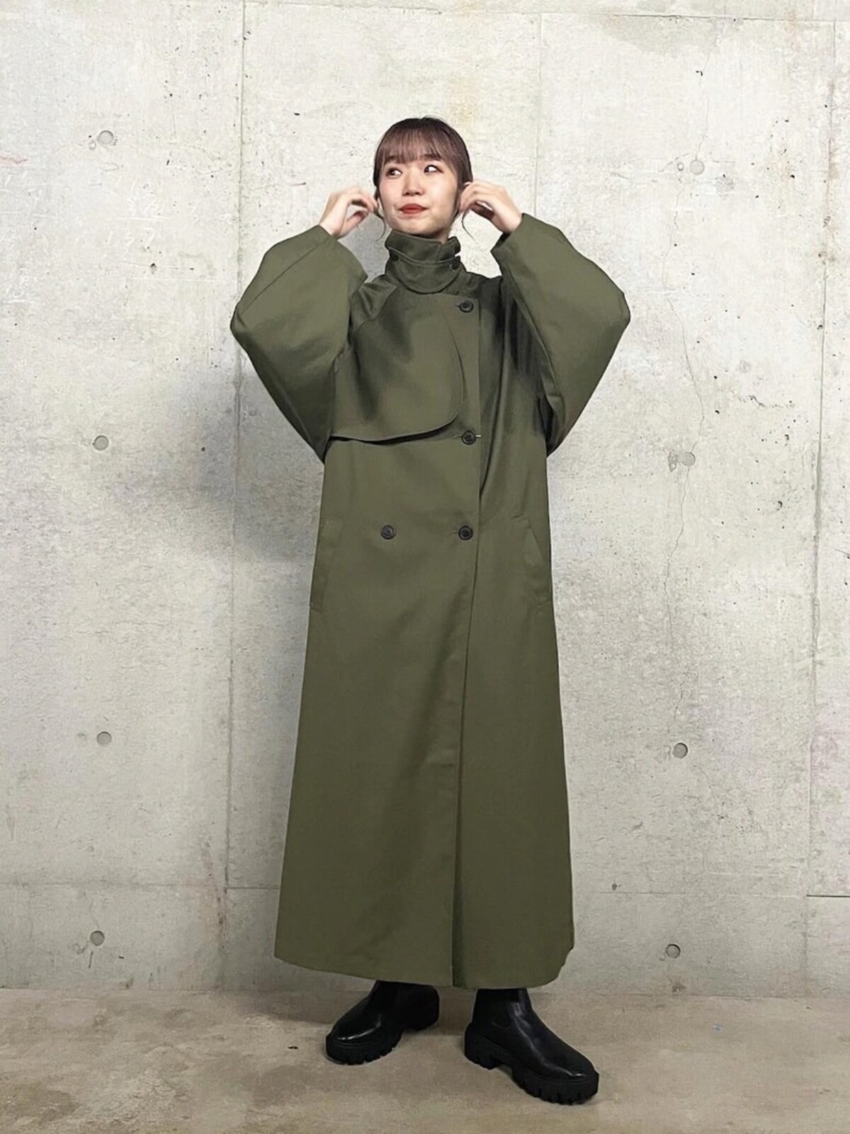 カーキが似合うのはイエベ秋タイプ　出典：WEAR