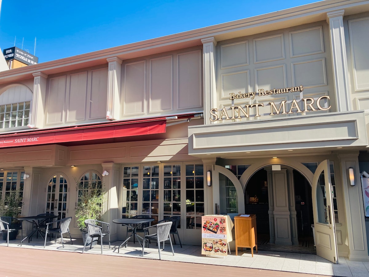 ベーカリーレストランサンマルク「焼き立てパン食べ放題」は熱々ふわふわ！頼み方紹介