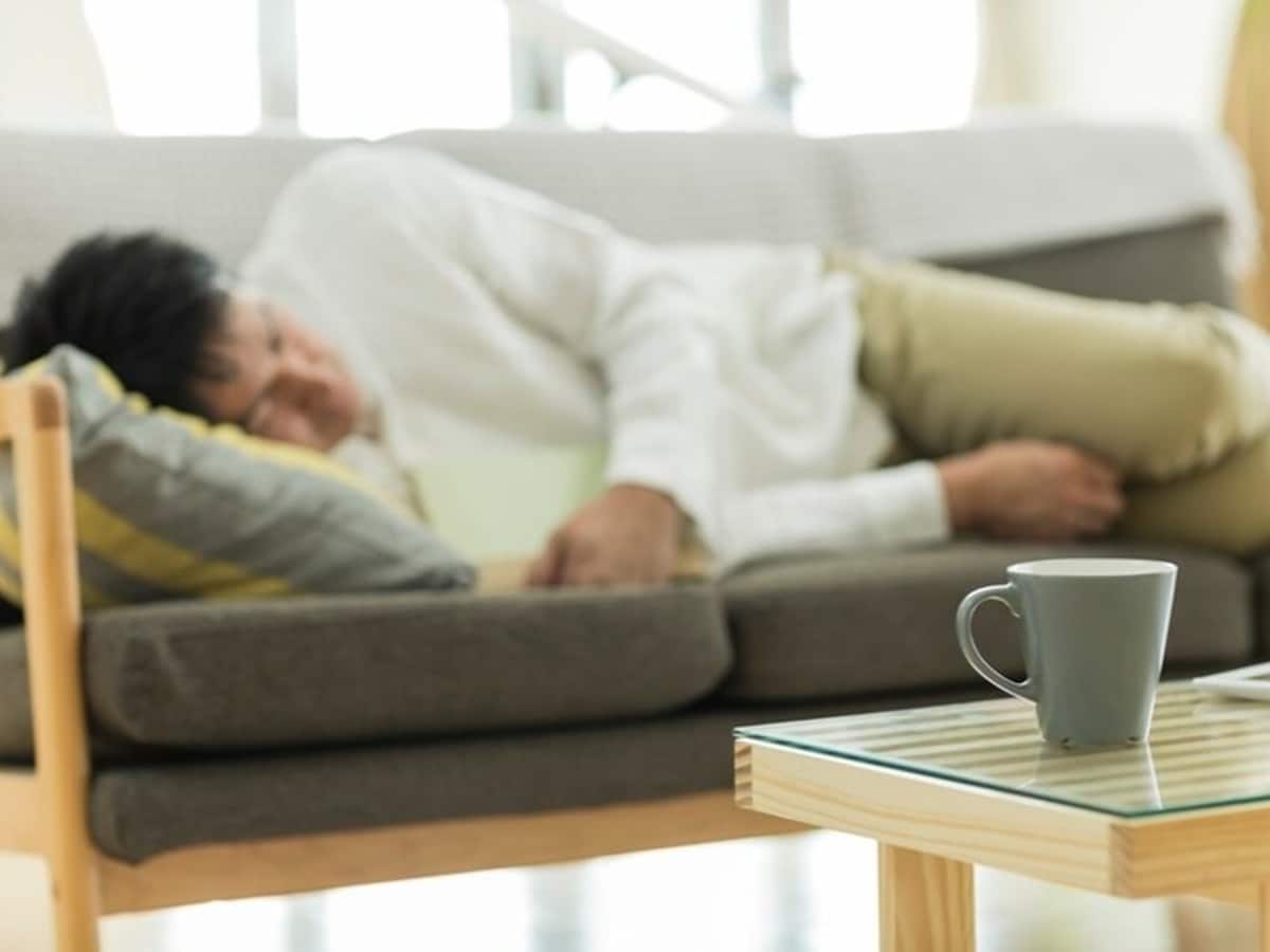 どこにも出かけず家でごろごろして過ごす「寝正月」