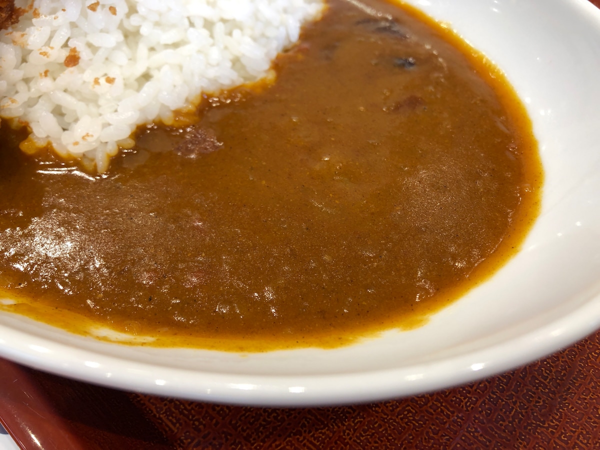 なか卯の「カツカレー」はかなりスパイシー