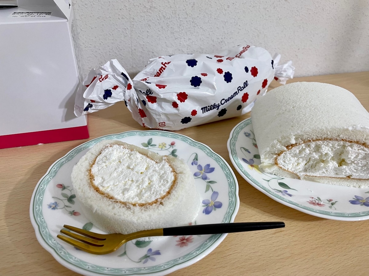 不二家　ロールケーキ