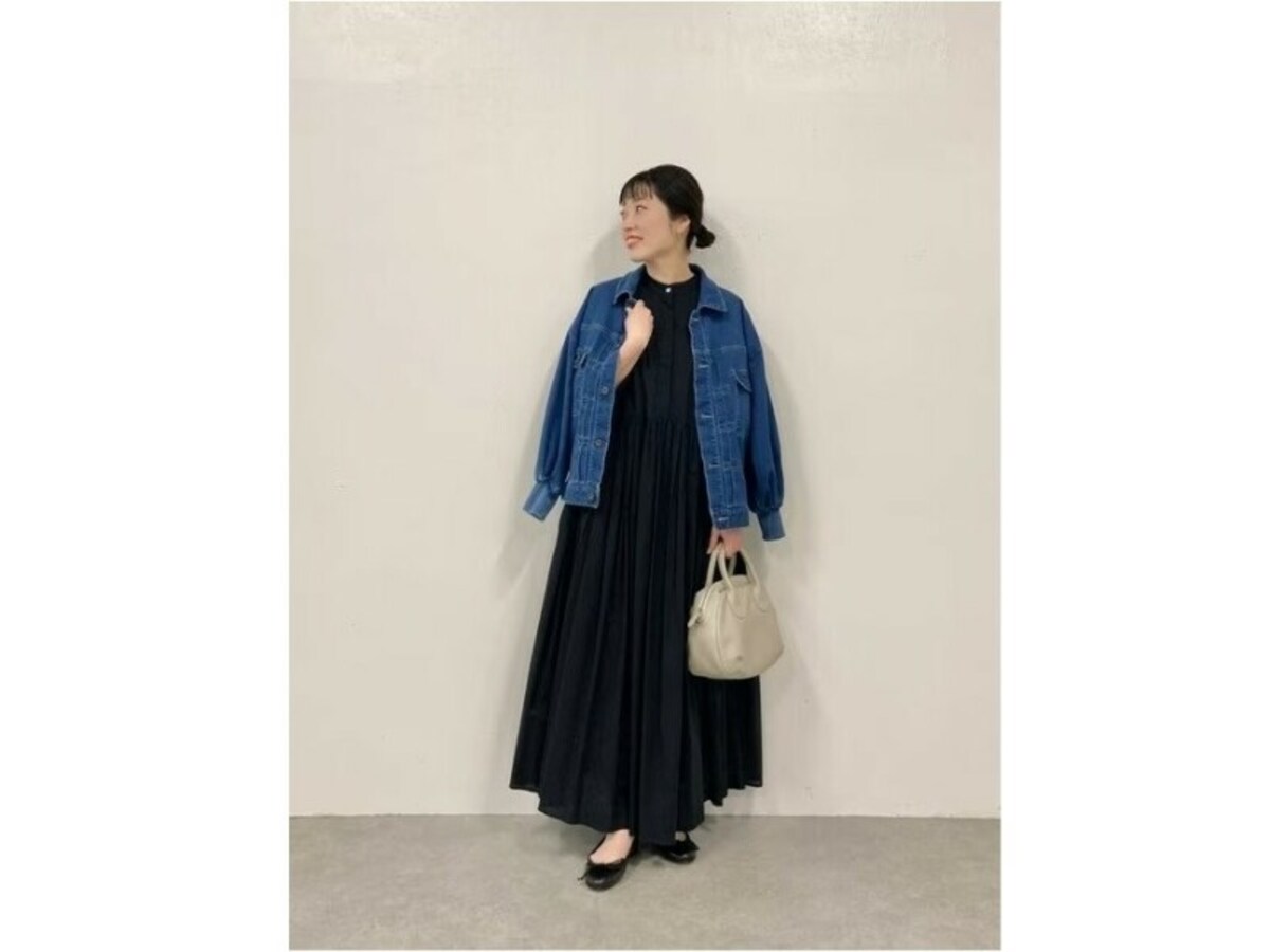 どこか懐かしさも感じるデニムジャケットは注目のトレンドアイテム　出典：WEAR