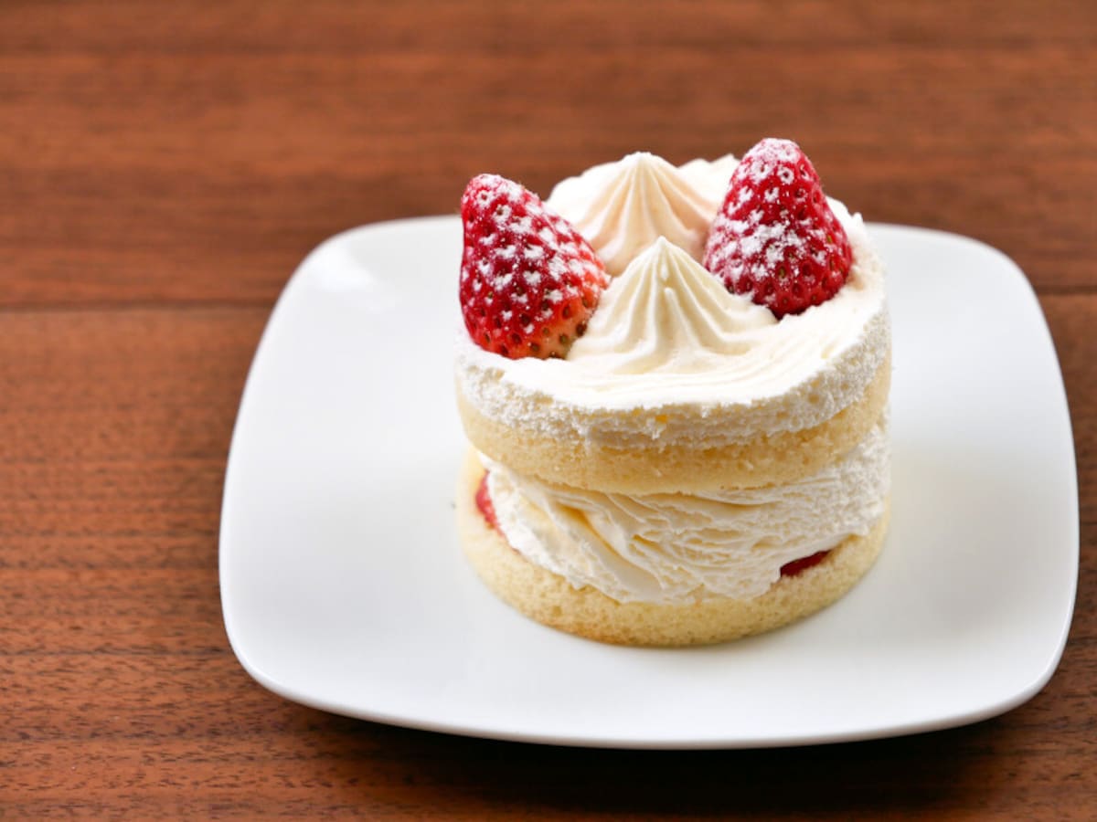ショートケーキ(税込810円)※テイクアウト価格