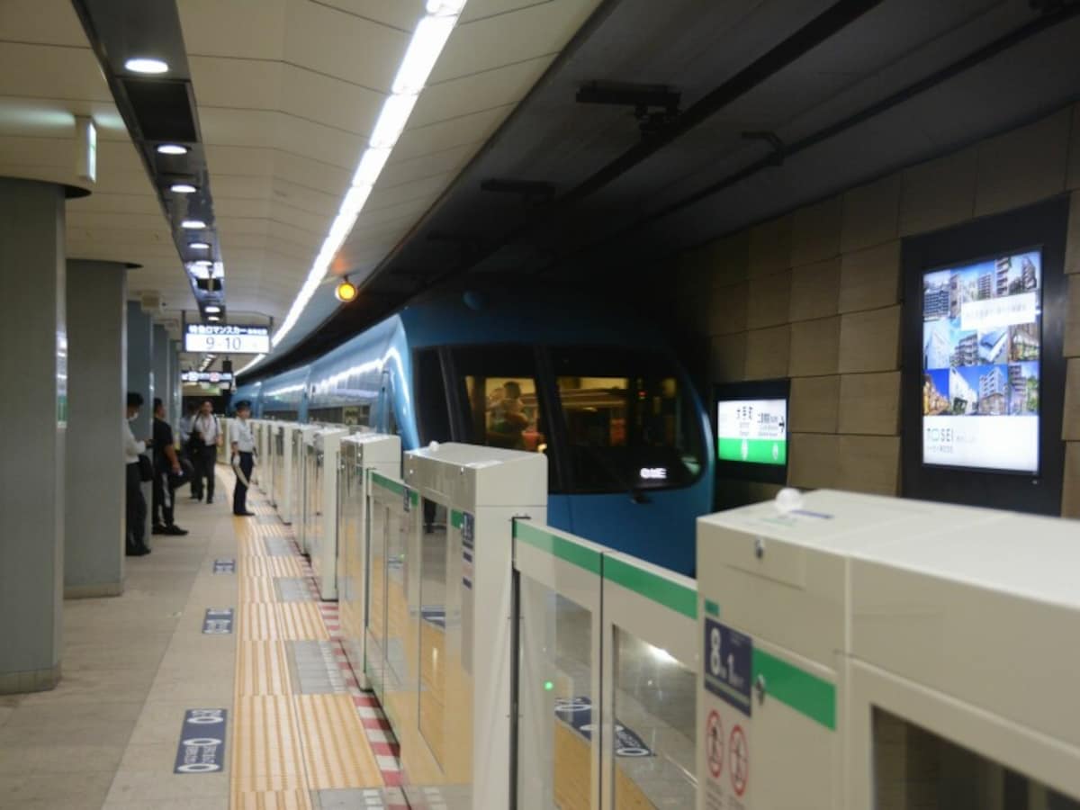 小田急ロマンスカーMSE
