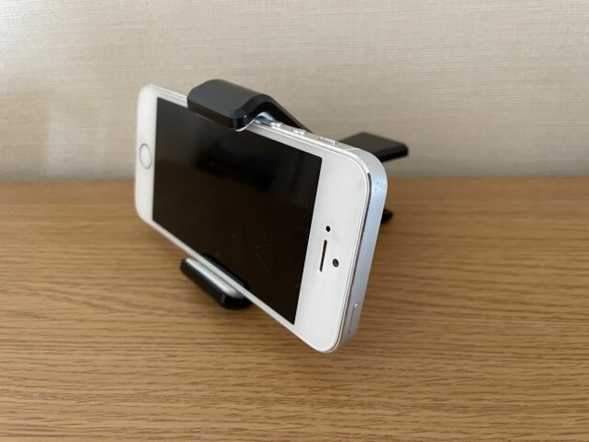 セリア　スマホスタンド