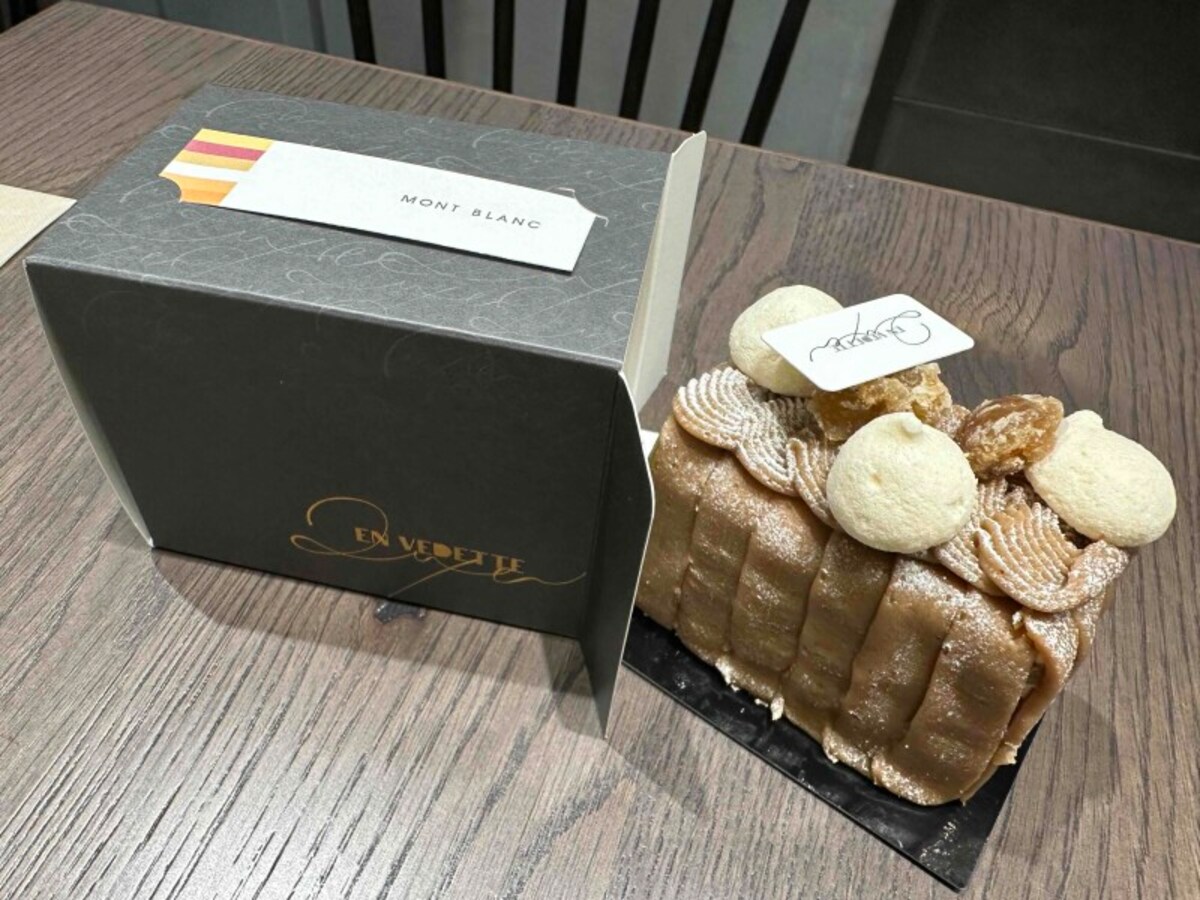 ケーキ1個がピッタリ入るボックス
