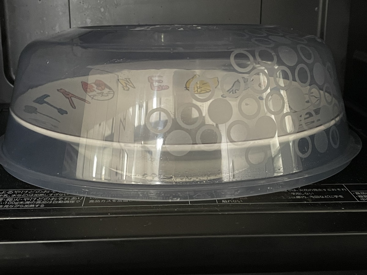 電子レンジ庫内