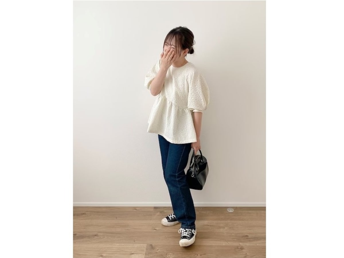 トレンドや甘めアイテムなど華やかなものが揃うtitivate  出典：WEAR