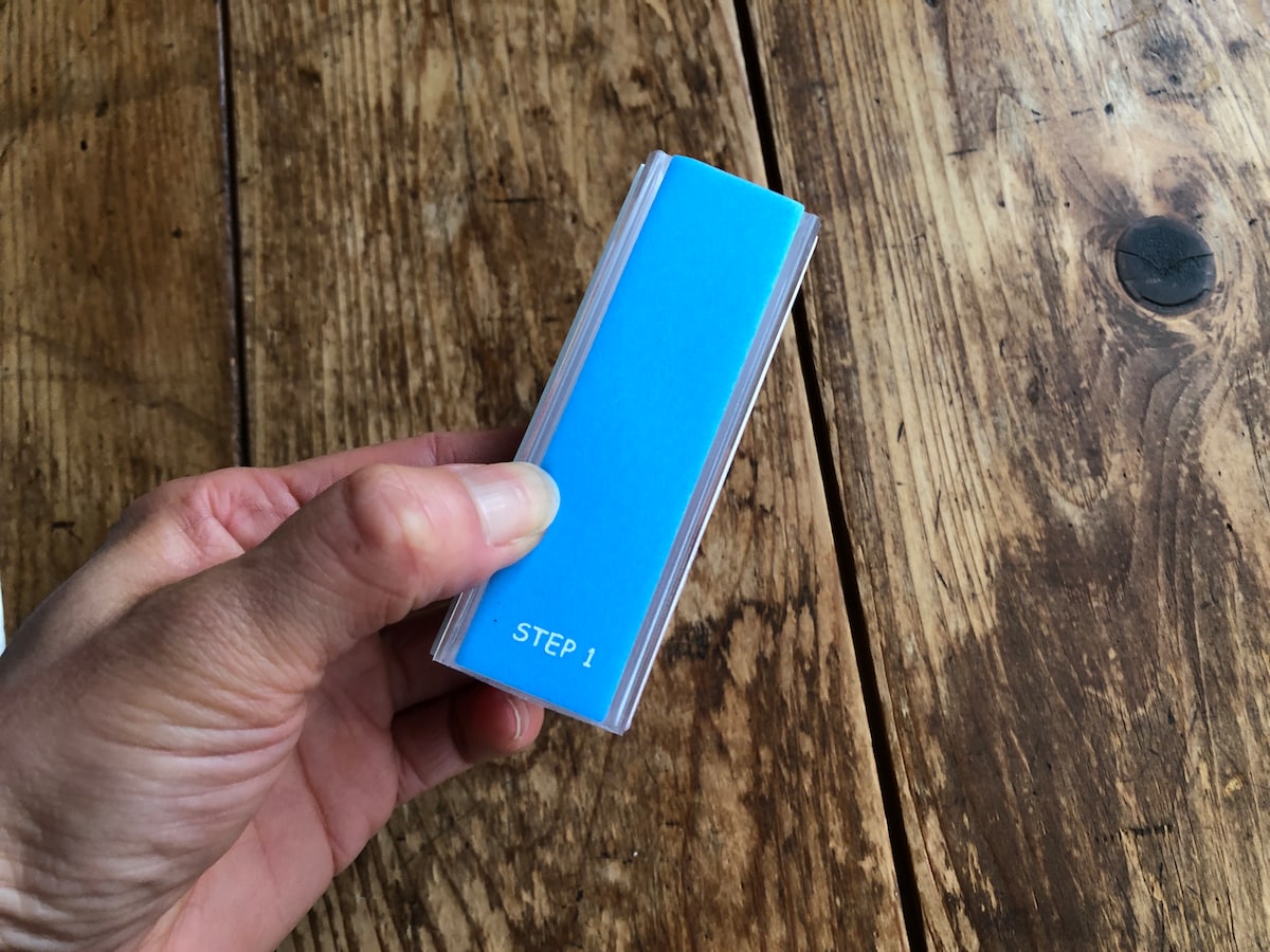 ダイソーの「つめみがき（3ステップ）」は使う順番が書かれている