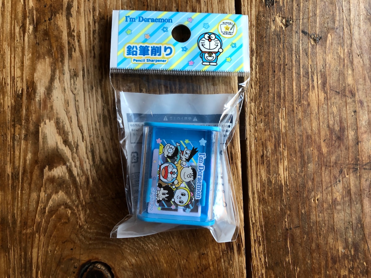 ダイソーの「鉛筆削り（IamDoraemon）」