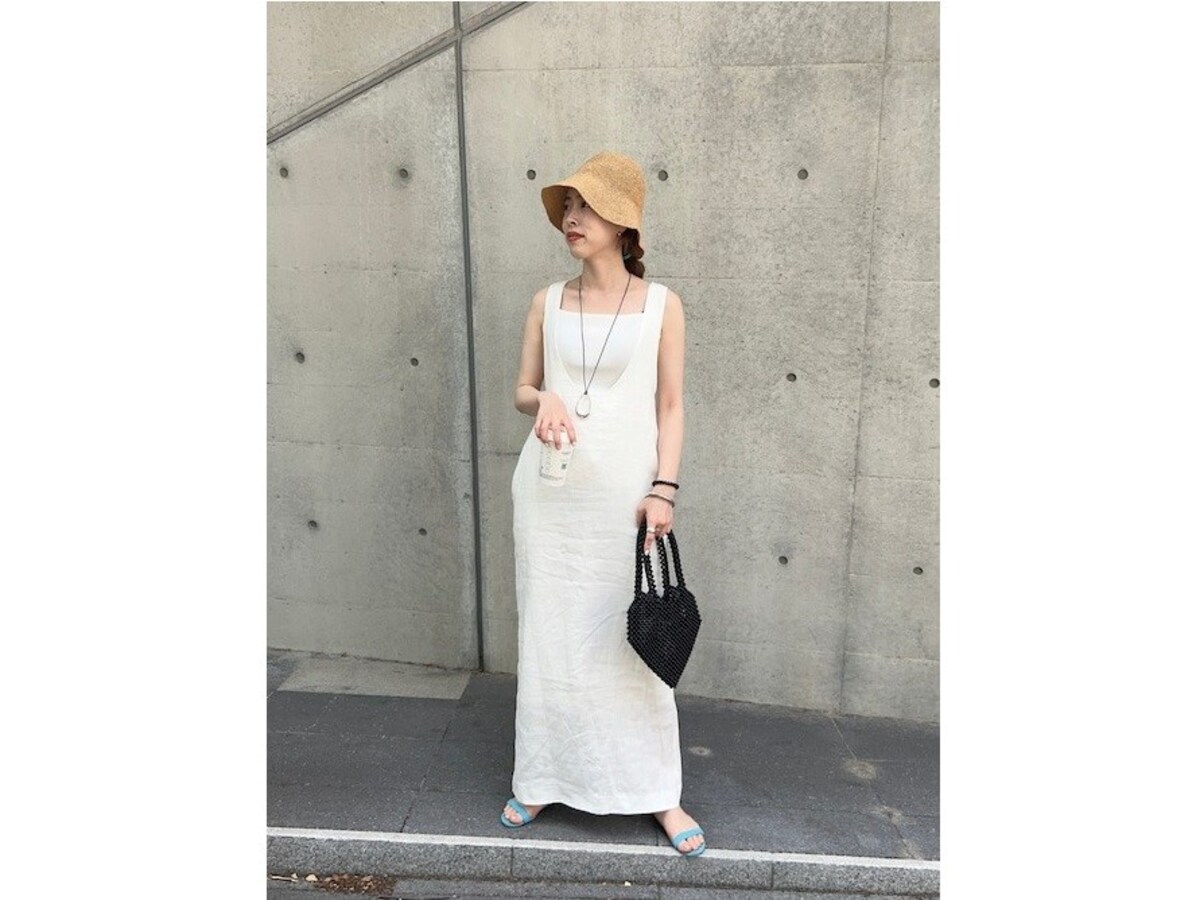 COSでは「シンプルなのにどこかおしゃれ」なアイテムが揃います 出典：WEAR