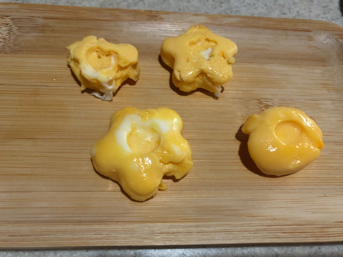 「レンジでミニ卵焼き」で作っても、形が崩れてしまうことがある