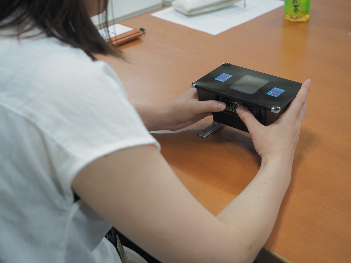 スペースインベーダー貯金箱04