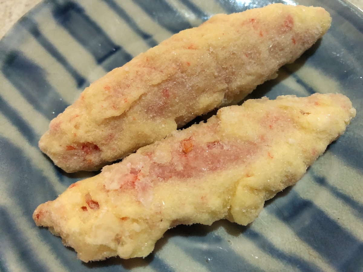 業務スーパーの「かにかま棒身天ぷら」は1個1個バラバラ
