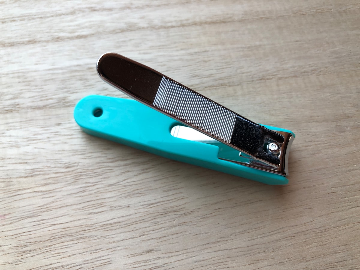 ダイソーの「つめ切り（8.5cm）」は使いやすいサイズ