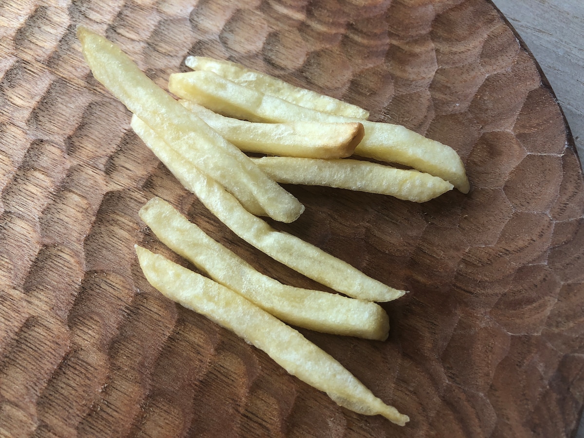 ほっともっとの「フライドポテト」は細め