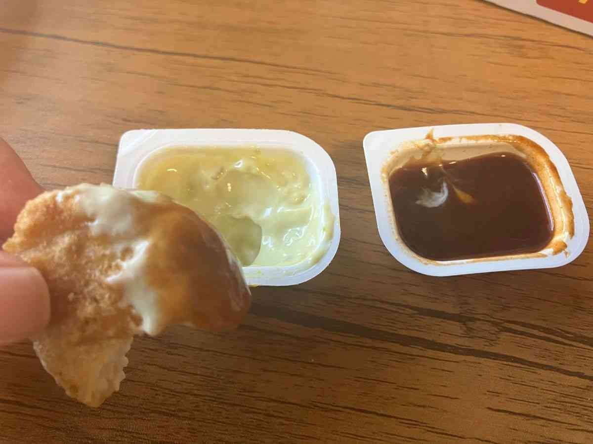 ソースを混ぜて食べるならおすすめは？ 3位：「柚子胡椒マヨソース」+「バーベキューソース」