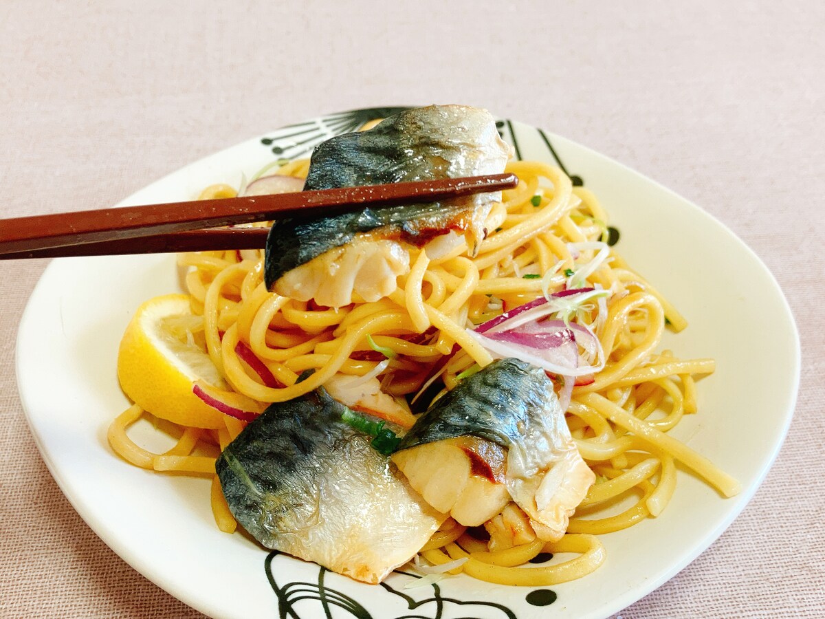 コストコ　汁無しさばラーメン
